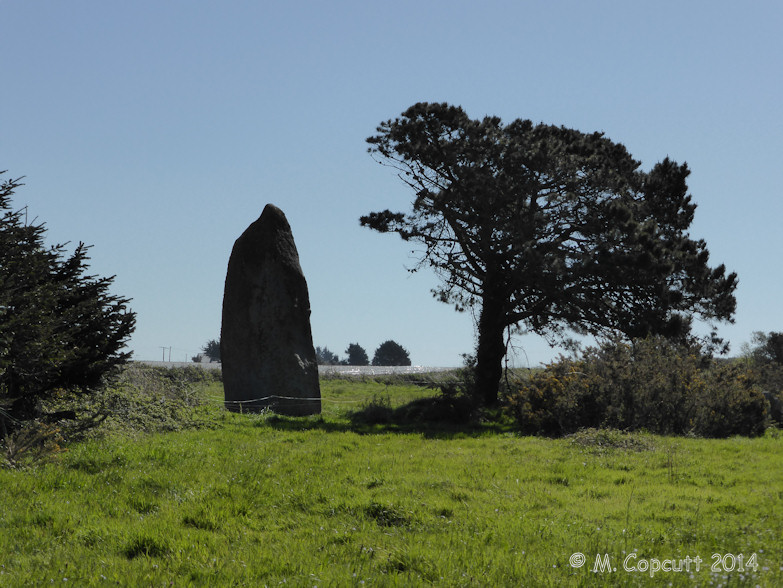 Menoignon menhir
