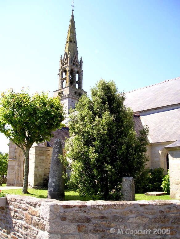 Saint-Goulien stèles