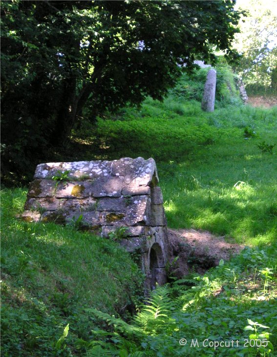Chapelle de Lannourec stèle