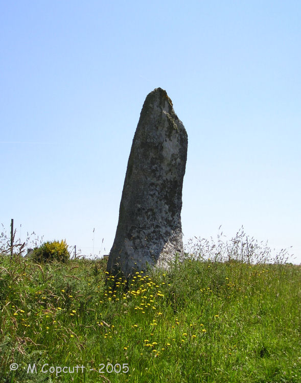 Couinandré menhir