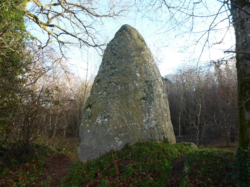 Menhir de la Chapelle de Kerinec