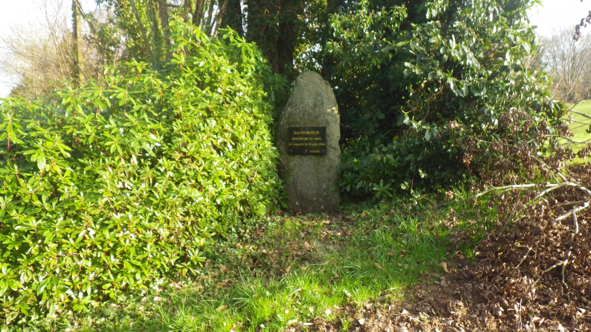 Menhir de Cosqueric