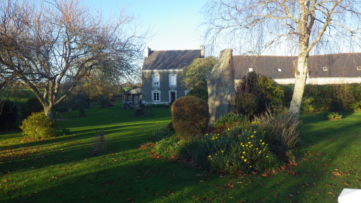 Click for the gallery page to add comments and vote (PID:288544) Menhir de Lestrouguy
