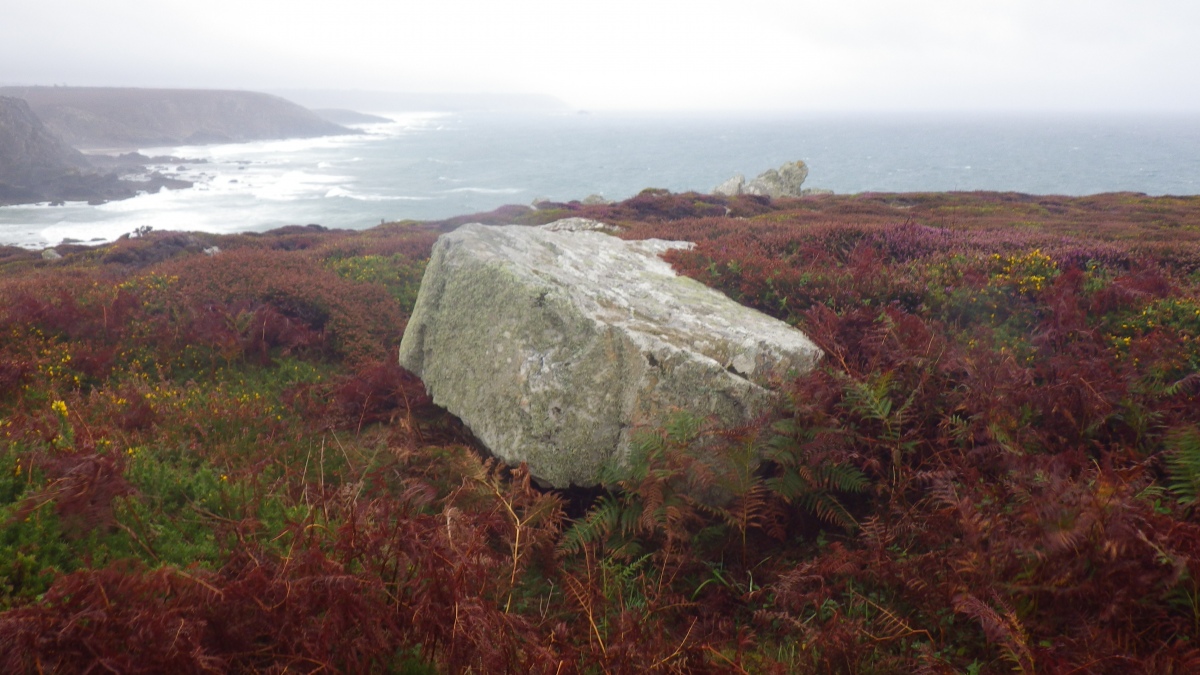 Click for the gallery page to add comments and vote (PID:283838) Dolmen de la Pointe de Dinan