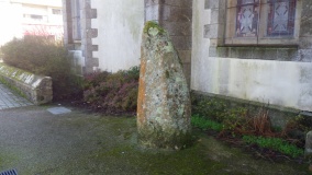 Menhir de Moëlan-sur-Mer