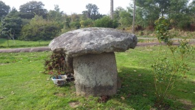 Dolmen de Brucou