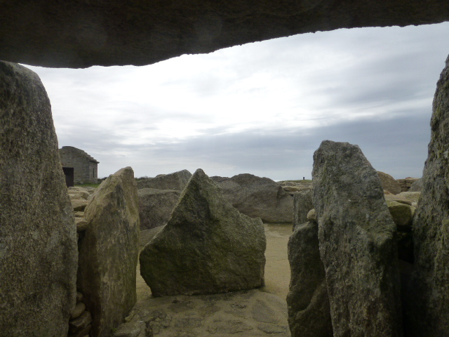 Cairn de Menez Dregan 