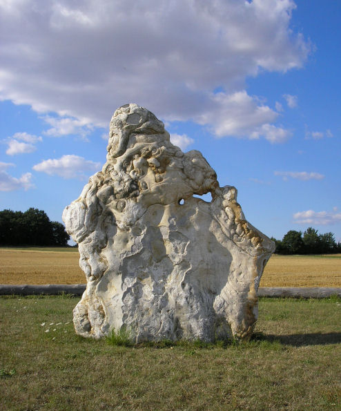 Mevoisins menhir