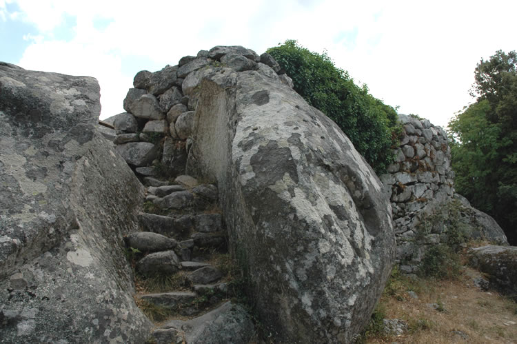 Castellu di Cucuruzzu