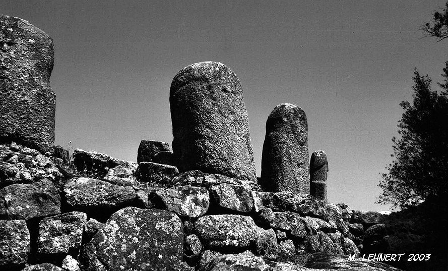 Filtosa Central Monument 
From left to right: 
Filitosa VIII 
Filtosa XI 
Filitosa VII 
Filitosa IX 
(May 2003) 