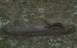 Saint-Urnel a Plomeur Menhir