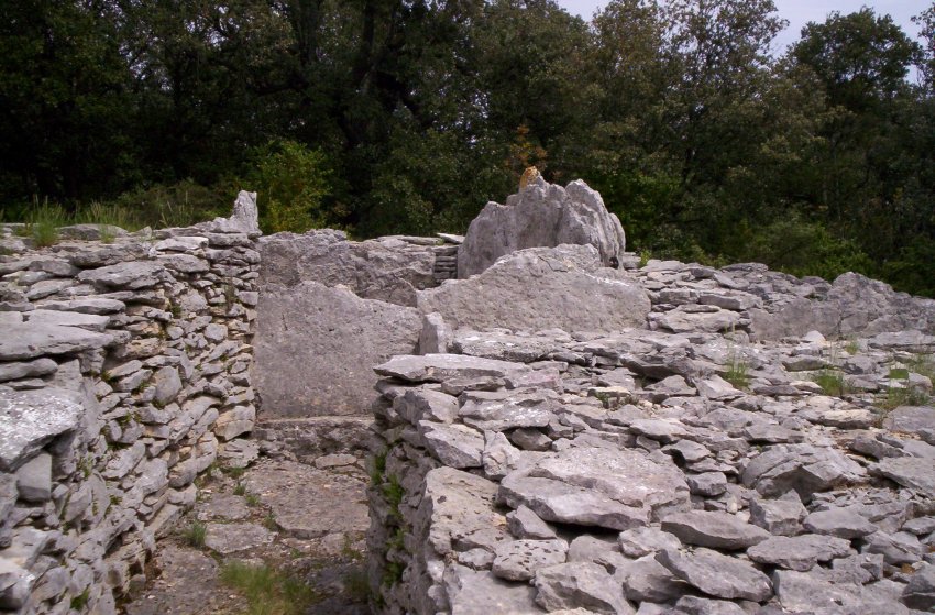 Dolmen de Ferrières 1