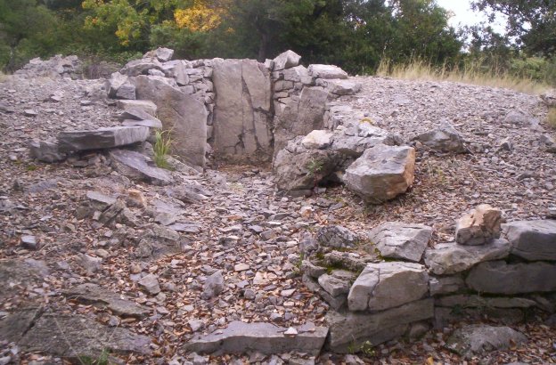 Click for the gallery page to add comments and vote (PID:44946) Dolmen de Cambous