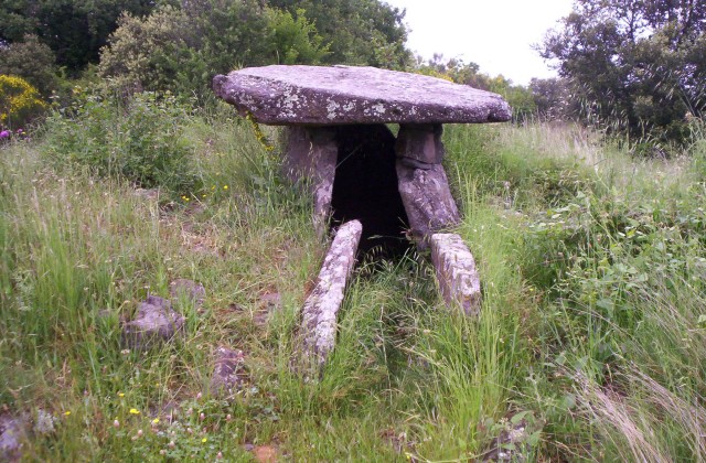 Click for the gallery page to add comments and vote (PID:78240) Dolmen de la Fourille