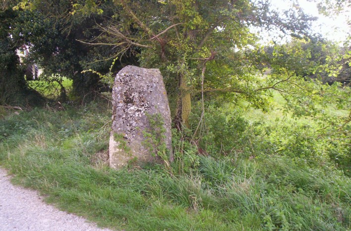 Combefère menhir