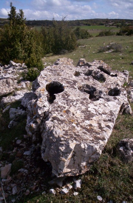 Grailhe menhir