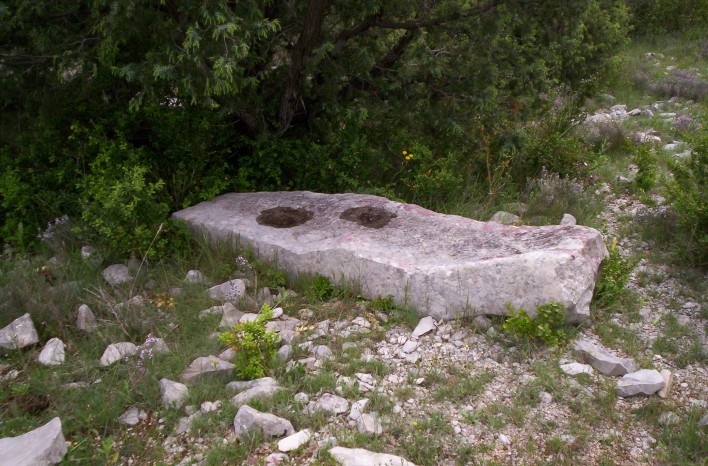 Click for the gallery page to add comments and vote (PID:71109) Ginestous menhir 2