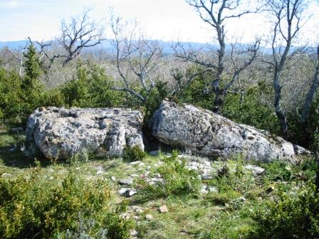 Tibelet menhir