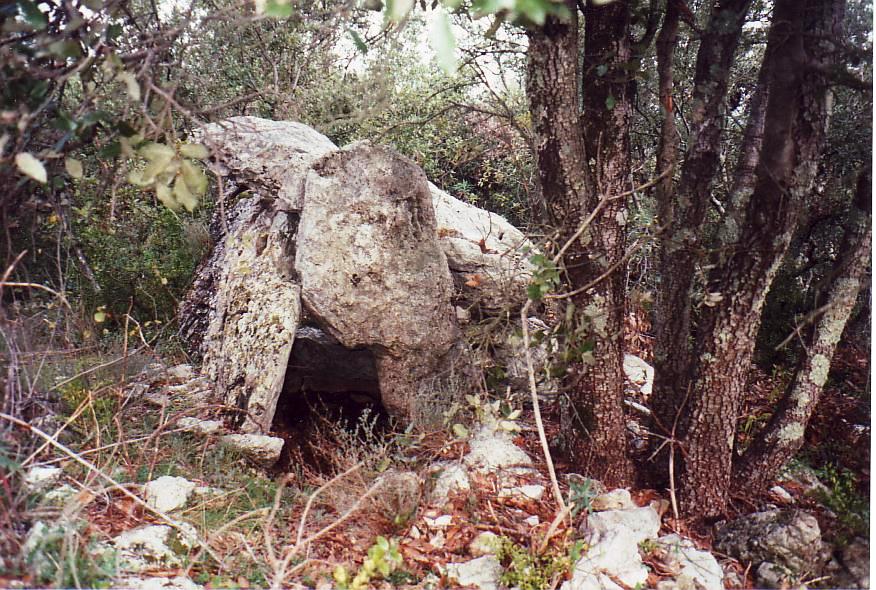 Cazilhac dolmen