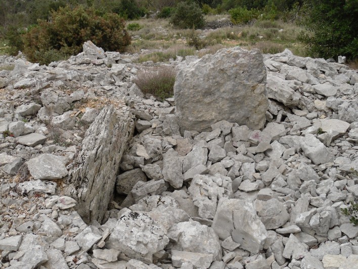 Dolmen Bergerie de Lamalou-1