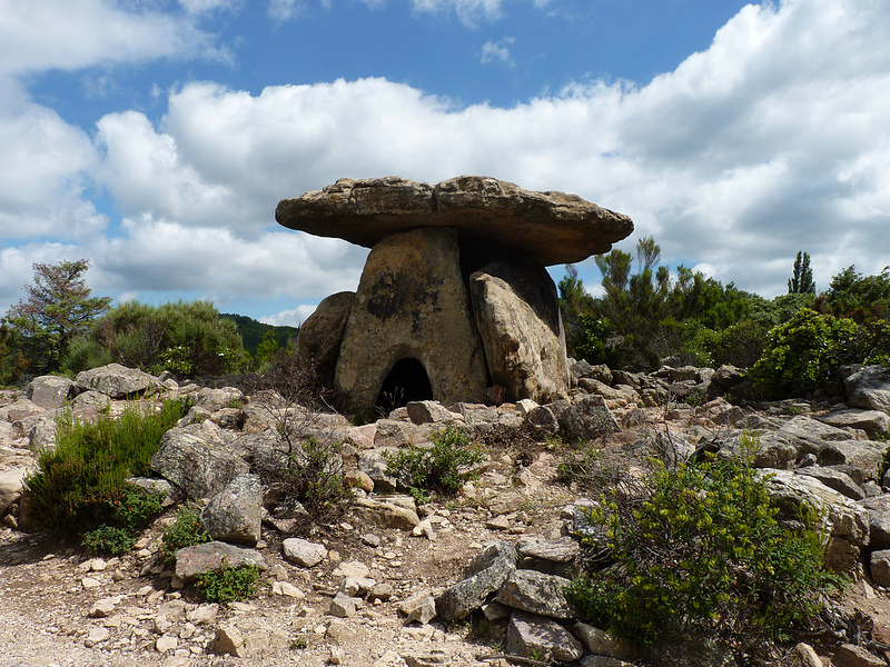 Coste-Rouge Dolmen