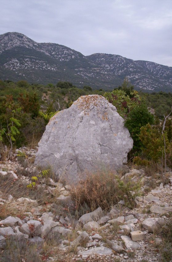 Ginestous dolmen