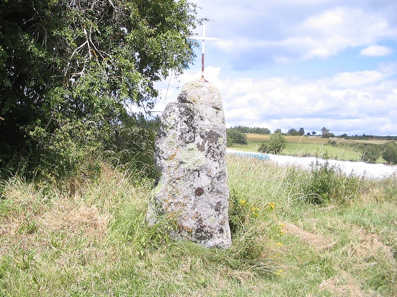 Menhir de Cheyroux