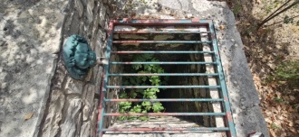 Valflaunes village tap