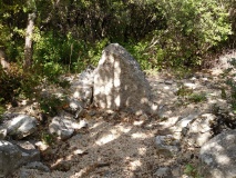 Dolmen du Mont Bouquet 2