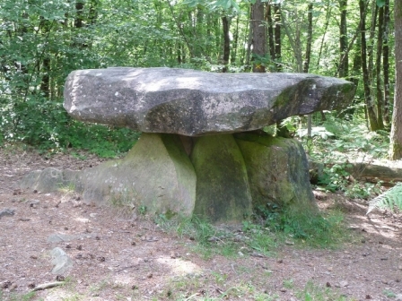 Dolmen de Rochesseux