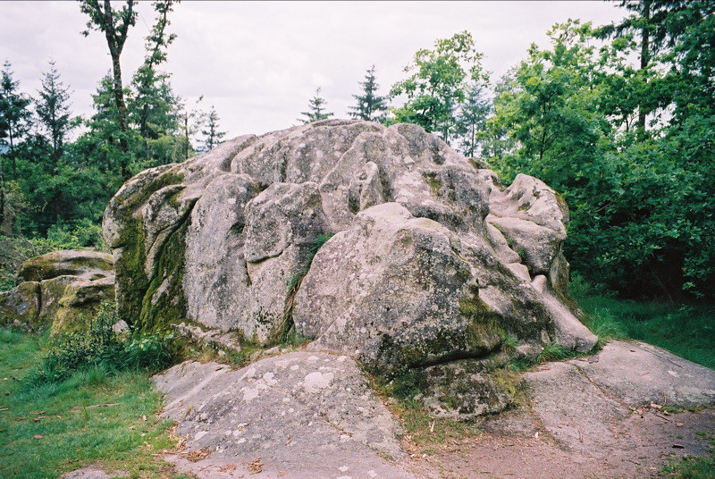 Click for the gallery page to add comments and vote (PID:147195) Pierre à Sacrifice de Cieux