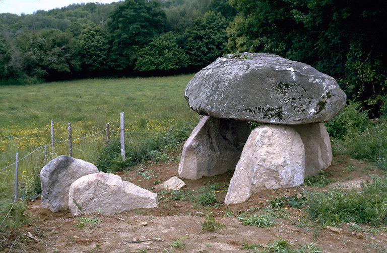 Saint-Hilaire Dolmen