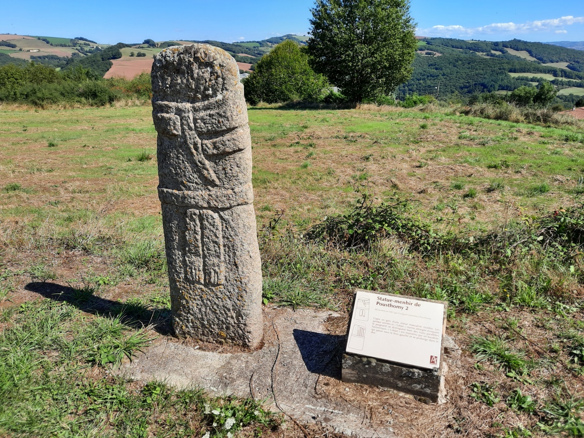 Pousthomy 2 statue menhir