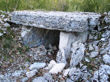 Dolmen du Cloup del Prioun