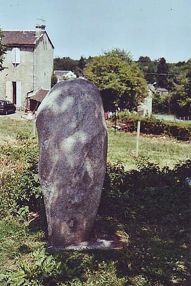 Guior-Haut statue-menhir