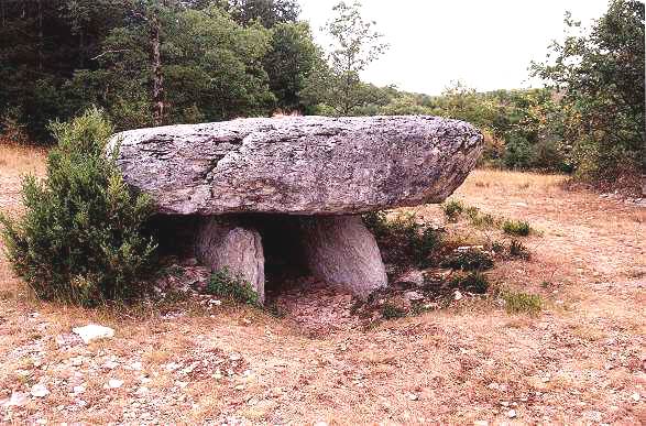Mas Jean Blanc dolmen