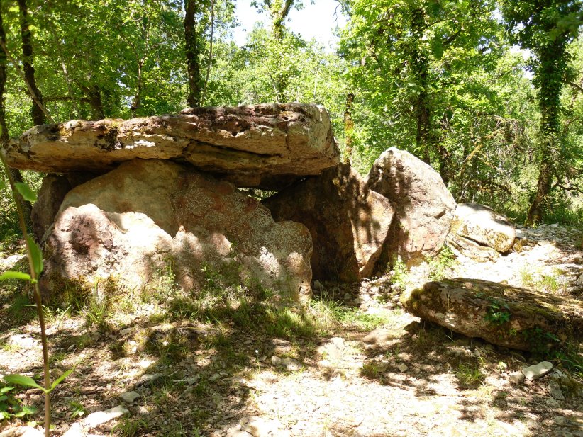 Click for the gallery page to add comments and vote (PID:121664) Les Trois Pierres (Les Junies)