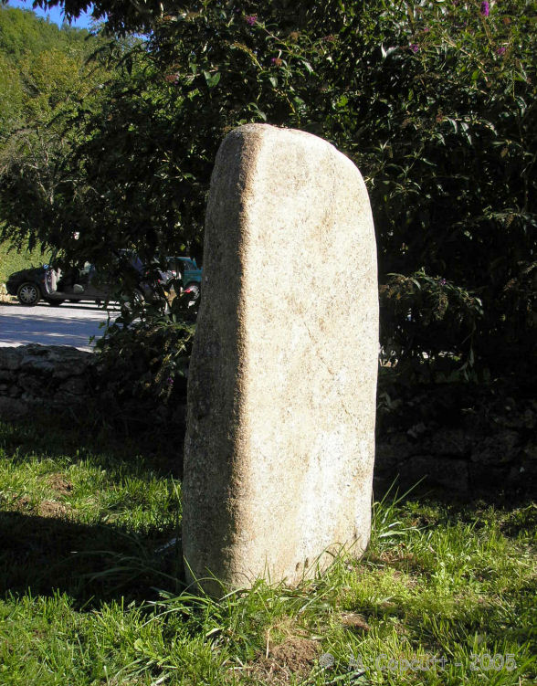 Click for the gallery page to add comments and vote (PID:45817) Barraque-des-Fourniols statue-menhir