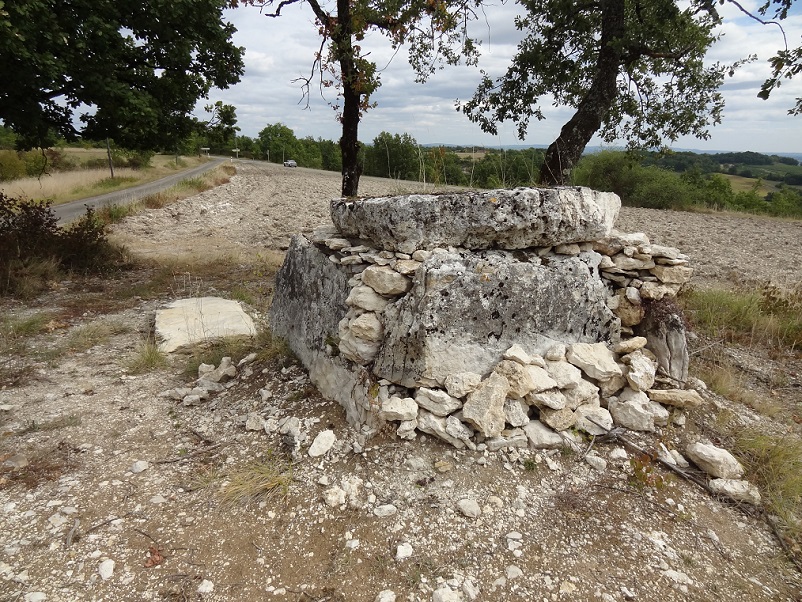 Dolmen de la Butte de Saint-Simon