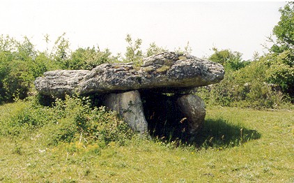 Click for the gallery page to add comments and vote (PID:21019) Dolmen dit la Pierre-Levée (Lentillac)