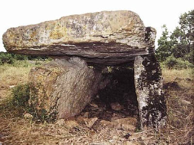 Mons dolmen 2