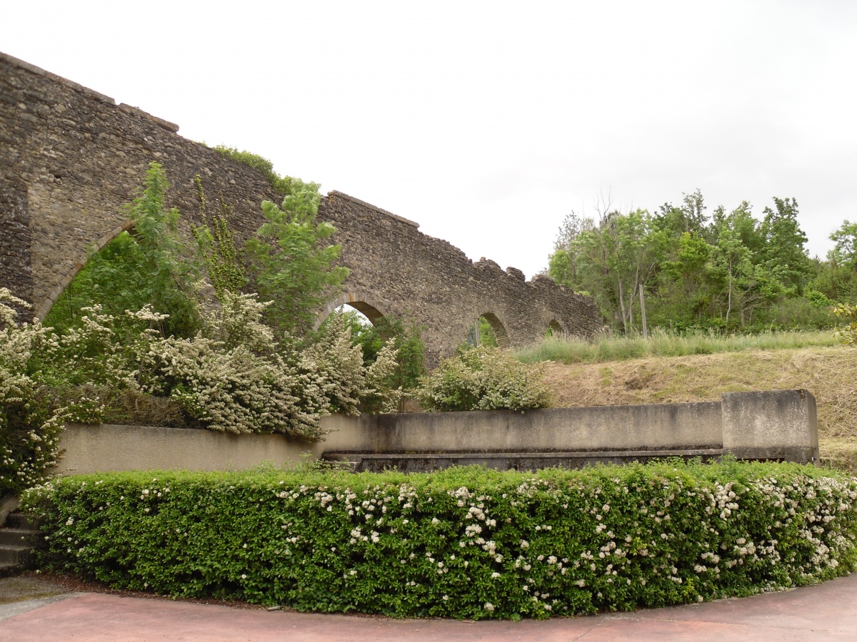 Aquaduc de Saint Polycarpe