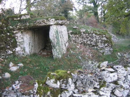Dolmen de Place del Sol