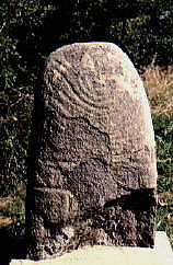 Rieuviel statue menhir 1