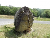 Menhir des Clouts Grands-1