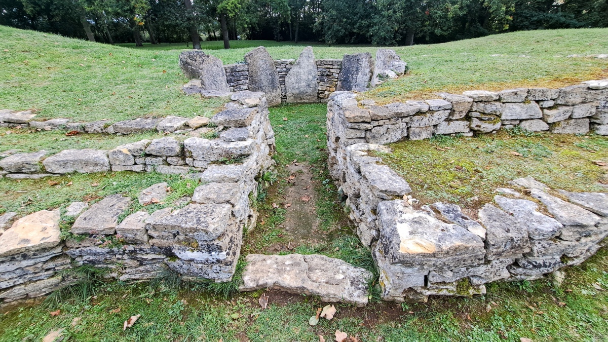 Colombiers-sur-Seulles tumulus