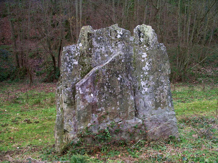 Pierrelaye menhir