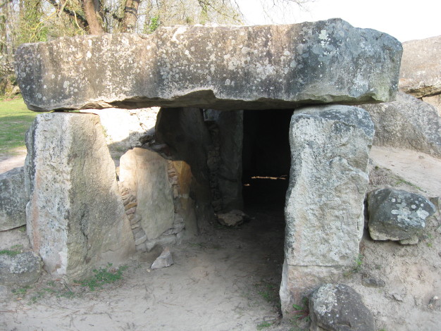 Bajouillière dolmen