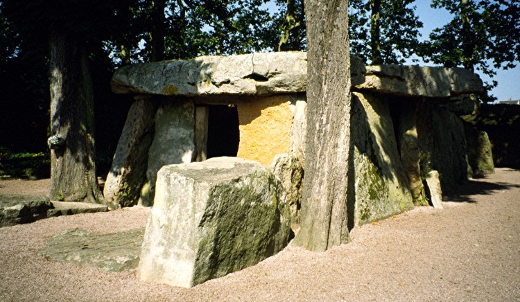 Le Grand Dolmen de Bagneux