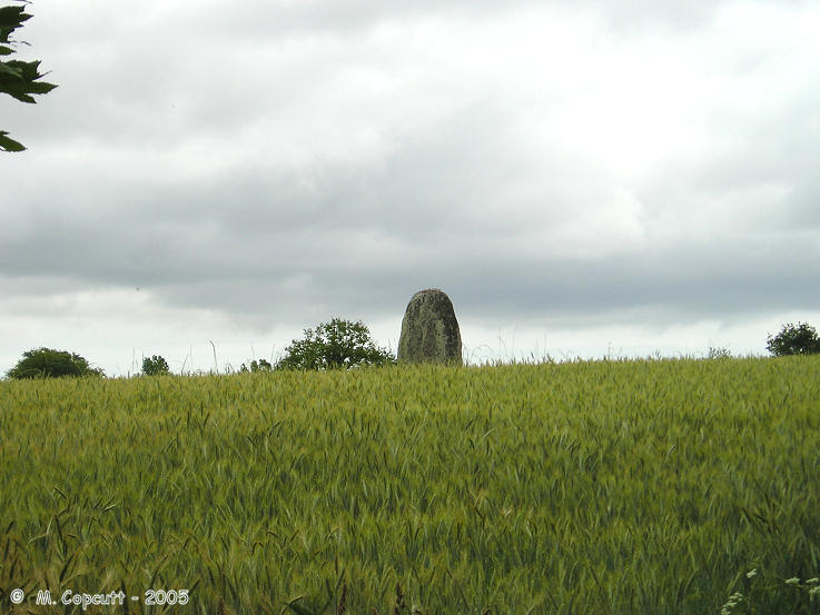 La Garnerie menhir